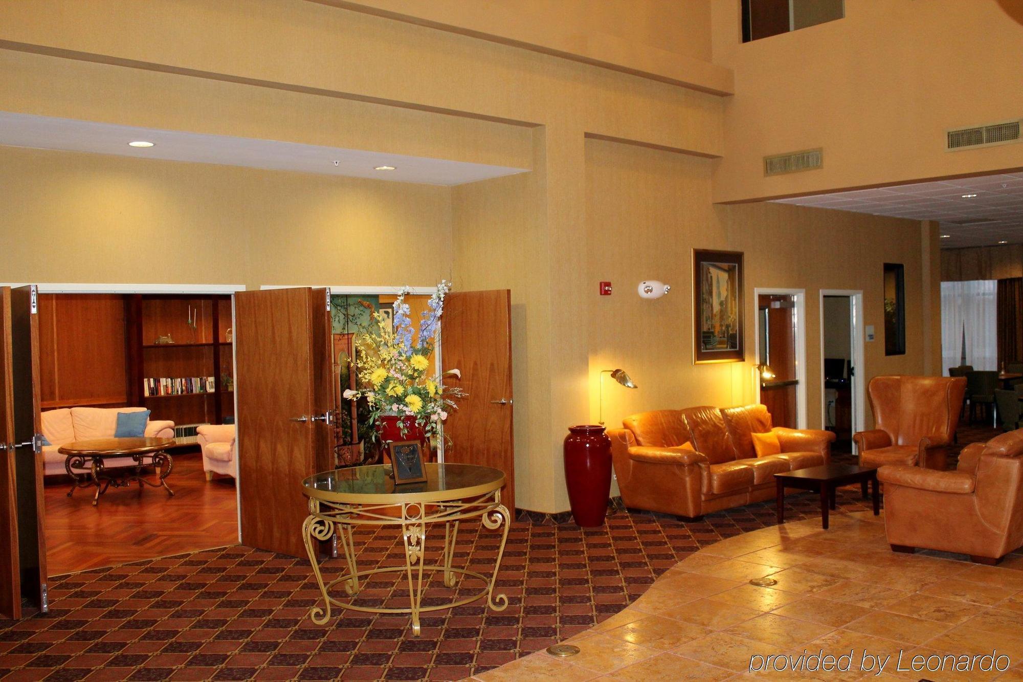 Holiday Inn Express & Suites Harrisburg West Меканиксберг Экстерьер фото
