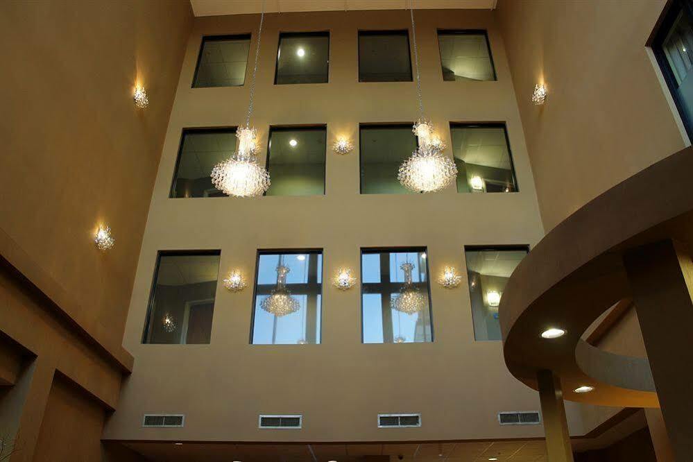 Holiday Inn Express & Suites Harrisburg West Меканиксберг Экстерьер фото
